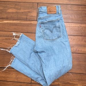 Levi wedgie jeans